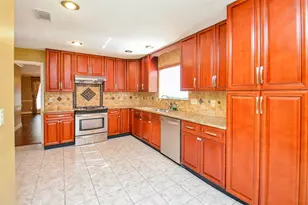 16318 Cobble Springs Ct, Sugar Land, TX 77498 - Photo 18