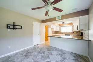 10422 Gulfstream Ln, Sugar Land, TX 77498 - Photo 16