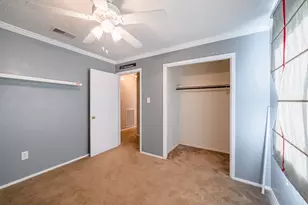 10422 Gulfstream Ln, Sugar Land, TX 77498 - Photo 22