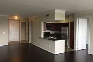 7575 Kirby Dr, Houston, TX 77030 - Photo 6
