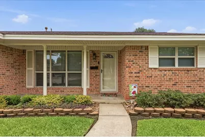 1012 Mimosa Drive, Nederland, TX 77627 - Photo 4