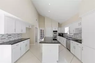 703 Queensmill Ct, Houston, TX 77079 - Photo 10