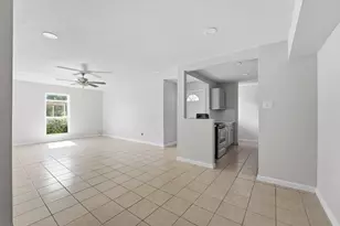 5667 Birchmont Dr, Houston, TX 77091 - Photo 1