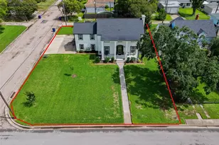 132 13th Ave N, Texas City, TX 77590 - Photo 4