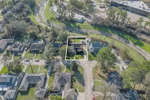 723 Shadow Brook Dr, Spring, TX 77380 - Photo 40