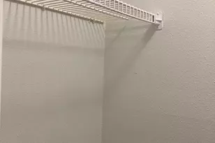 3075 Walnut Bend Ln, Houston, TX 77042 - Photo 16