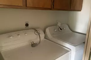 3075 Walnut Bend Ln, Houston, TX 77042 - Photo 24