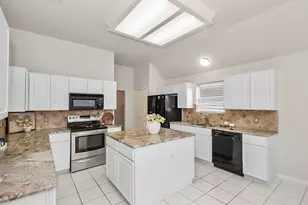 1802 Barbara Ct, Deer Park, TX 77536 - Photo 28
