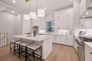 4028 Blossom St, Houston, TX 77007 - Photo 12