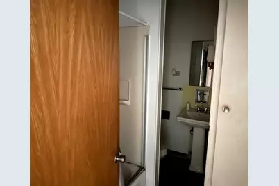 316 E Post Office St, Eagle Lake, TX 77434 - Photo 18