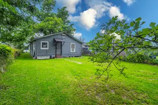 7988 Joy St, Houston, TX 77028 - Photo 10
