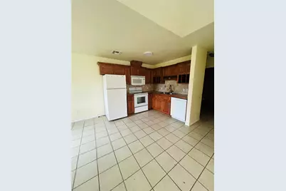 206 Milentz Street, Columbus, TX 78934 - Photo 10