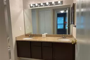 7950 N Stadium Dr, Houston, TX 77030 - Photo 14