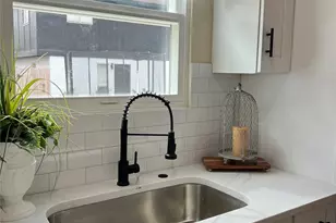 9441 Radio Rd, Houston, TX 77075 - Photo 10