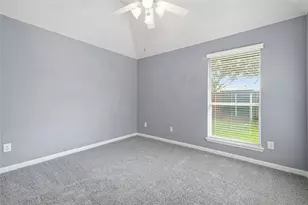 12811 Flat Creek Dr, Pearland, TX 77584 - Photo 18