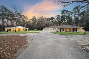 13537 Laramie Trail, Montgomery, TX 77316 - Photo 1