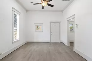 514 Vincent St, Houston, TX 77009 - Photo 6
