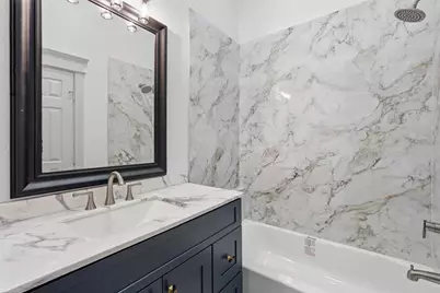 514 Vincent Street #B, Houston, TX 77009 - Photo 12