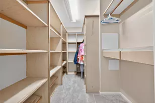 647 Hollandbridge Ln, Houston, TX 77073 - Photo 22