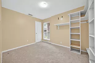 647 Hollandbridge Ln, Houston, TX 77073 - Photo 10