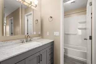 15534 Zabolio Dr, Webster, TX 77598 - Photo 14