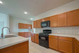 4435 Painted Bunting Ln, Baytown, TX 77521 - Photo 14