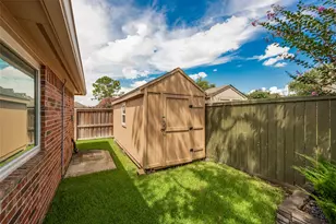 1013 Azalea Pointe, League City, TX 77573 - Photo 44