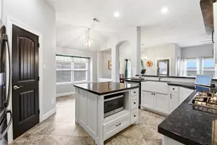 8226 Mandalay Bay Dr, Baytown, TX 77523 - Photo 16