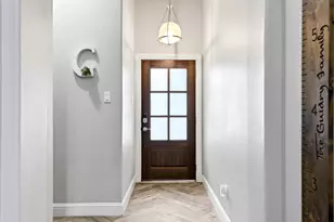 8226 Mandalay Bay Dr, Baytown, TX 77523 - Photo 4