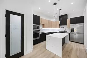 4212 New Orleans St, Houston, TX 77020 - Photo 1