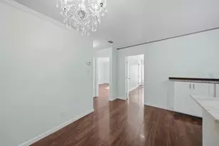 10211 Sugar Branch Dr, Houston, TX 77036 - Photo 12