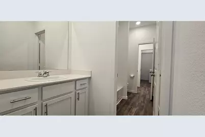 9918 Lockridge Manor Drive, Baytown, TX 77521 - Photo 10