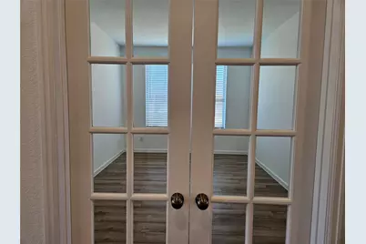 9918 Lockridge Manor Drive, Baytown, TX 77521 - Photo 6