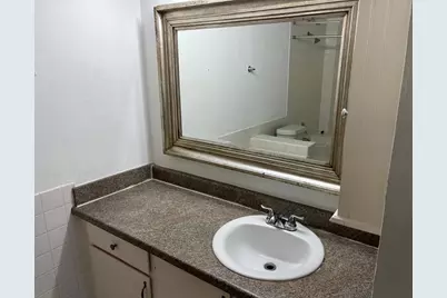 2816 S Bartell Drive #34, Houston, TX 77054 - Photo 18