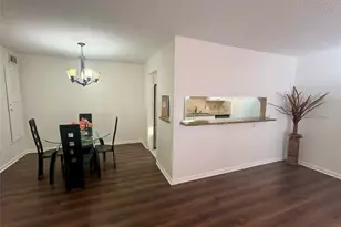 2744 Briarhurst Dr, Houston, TX 77057 - Photo 6