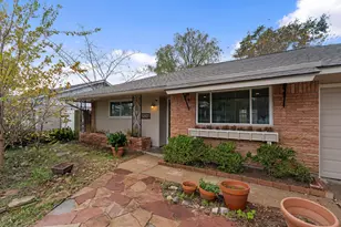 5307 Poinciana Dr, Houston, TX 77092 - Photo 1
