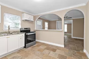 1224 Neyland St, Houston, TX 77022 - Photo 12