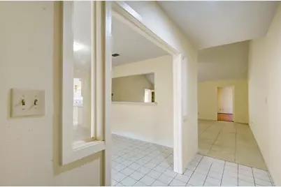 6115 Briar Glade Drive, Houston, TX 77072 - Photo 6