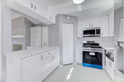 5110 Scottwood Drive, Baytown, TX 77521 - Photo 14