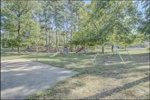 351 Red Clover, Livingston, TX 77351 - Photo 28