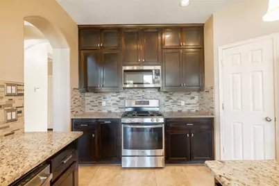 3002 Ivydale Road, Pearland, TX 77581 - Photo 8