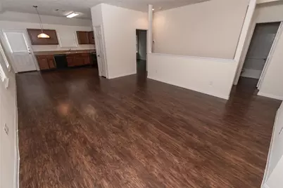 14470 Platzer Drive, Houston, TX 77045 - Photo 2