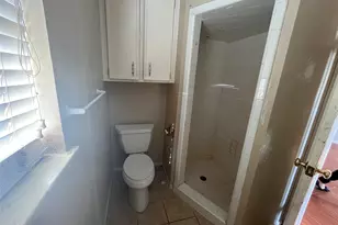 9867 Sageroyal Ln, Houston, TX 77089 - Photo 20