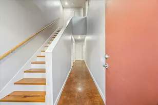 1306 Arthur St, Houston, TX 77019 - Photo 2