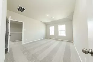 2592 Hawks Eye Dr, Conroe, TX 77301 - Photo 10
