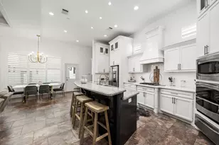 1210 Parkerhaven Ct, Houston, TX 77008 - Photo 14