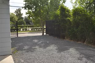 1316 Cleveland, Houston, TX 77019 - Photo 38
