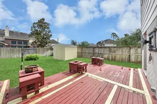 14103 Imperial Wood Ln, Rosharon, TX 77583 - Photo 32