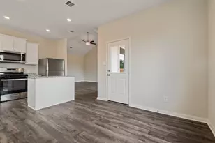 345 Fastboy Ln, Waller, TX 77484 - Photo 12