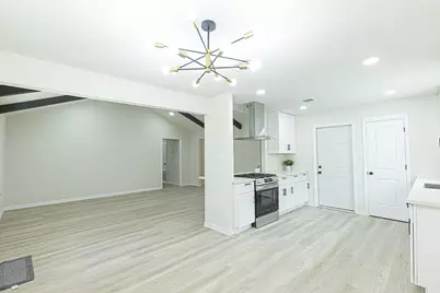 2158 Beaver Bend Road, Houston, TX 77088 - Photo 10